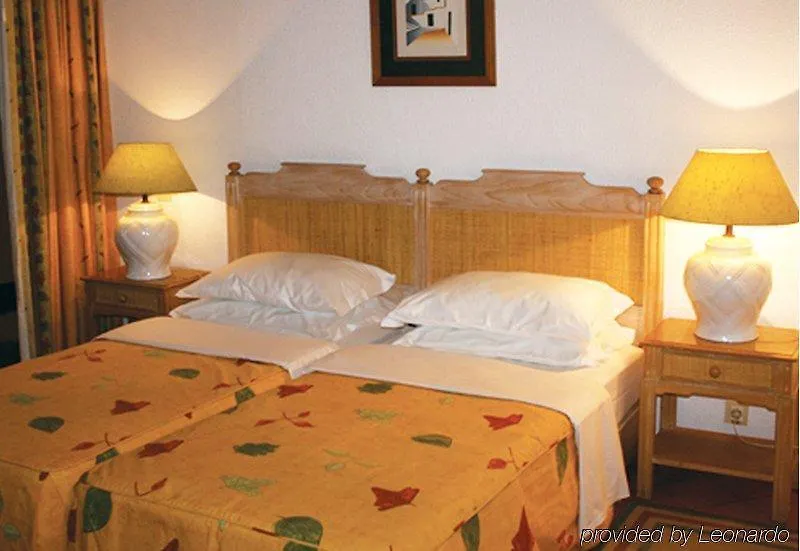 Dom Pedro Lagos Aparthotel