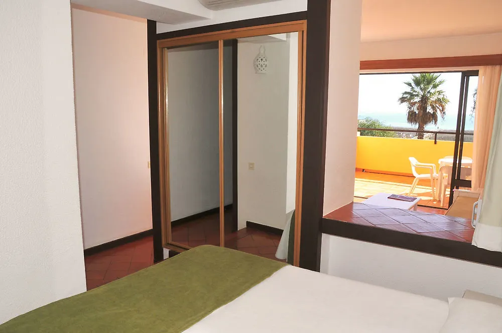 Dom Pedro Lagos Aparthotel